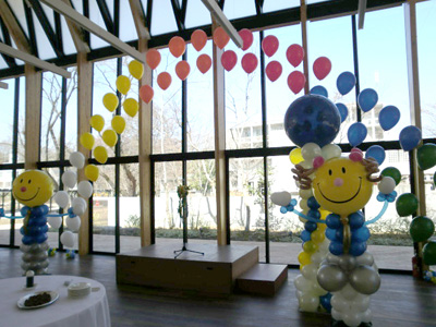 文化祭を盛り上げる クラスみんなでバルーン装飾にチャレンジ バルーン ゴム風船 ヘリウムガス風船の事ならバルーンワールド Balloonworld